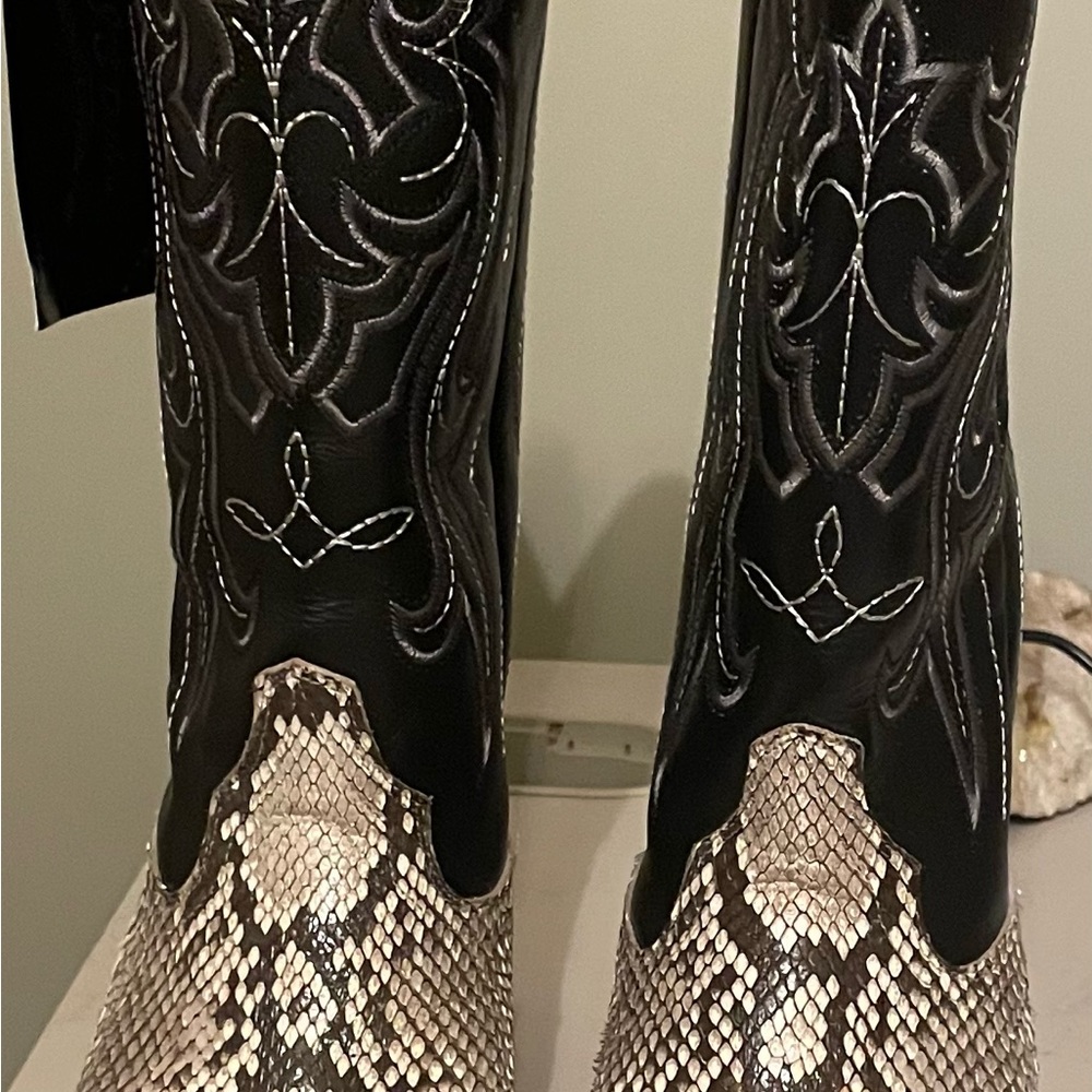 Ladies snake skin boots